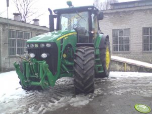 JD 8345R