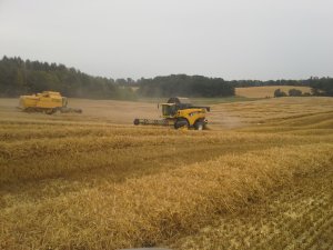 New Holland TX 68 i CX 8080