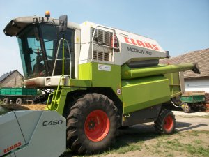 Claas Medion 310