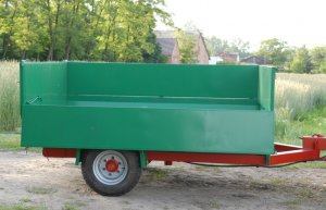 Przyczepka Zielony Wombat bok