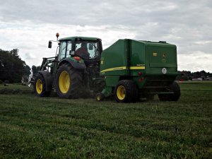 John Deere 623 Silage Special & John Deere 6330