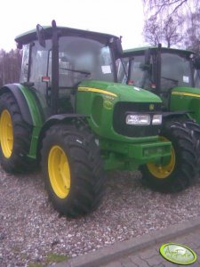 John Deere 5100M