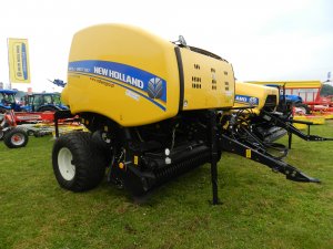 New Holland ROLL-BELT 150