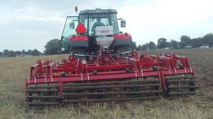 Massey Ferguson 5465 + kultywator podorywkowy Expom Ajax