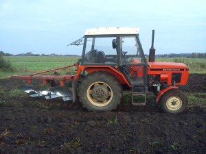 Zetor 5211 + pług UG