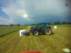 New Holland T5040