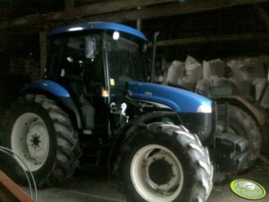 New Holland TD75D