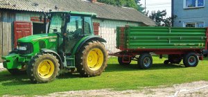 John Deere 5080M & Pronar T653/1