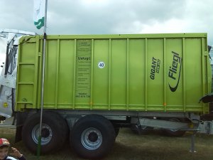 Fliegl Gigant ASW 261