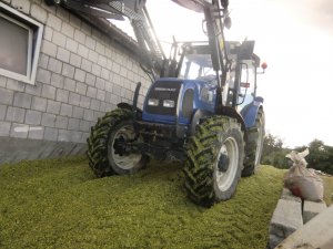 Farmtrac 675 DT