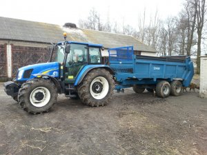 New Holland T5060 + Duchesne