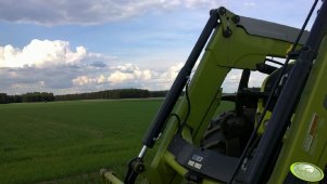 Claas Axos 330