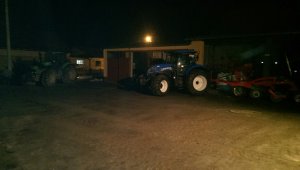 New Holland t7 200