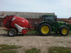 John Deere 6140R & Lely RP445