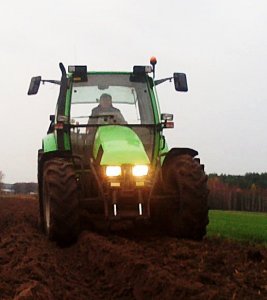 Deutz-Fahr Agrotron 85