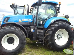 New Holland T7.260