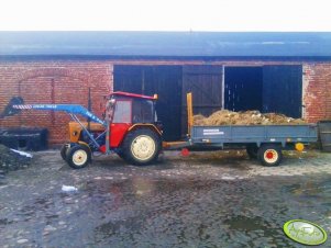 Ursus C-330 + roztrząsacz obornika RT -21h