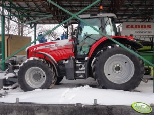 Massey Ferguson 7495