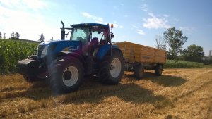 New Holland T7060