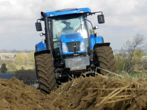 New Holland T7530 + Gregoire Besson