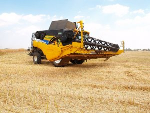 New Holland CR 9090