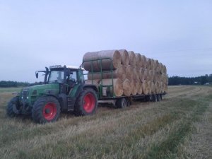 Fendt 711 Vario & Laweta do słomy MEGA