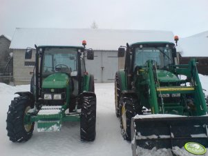 John Deere 5070M + John Deere 6230