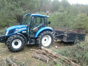 New Holland T4.65