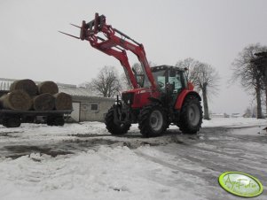 Massey Ferguson 5435