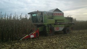 Claas mega 208