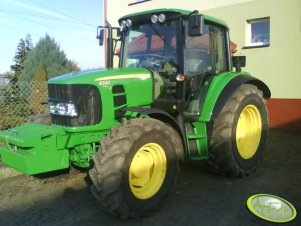 John Deere 6330