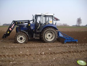 Farmtrac 80 4WD + Agregat