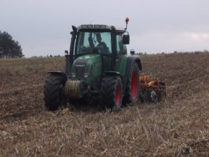 Fendt 411 + Agregat talerzowy