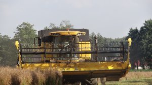 New Holland CSX 7070