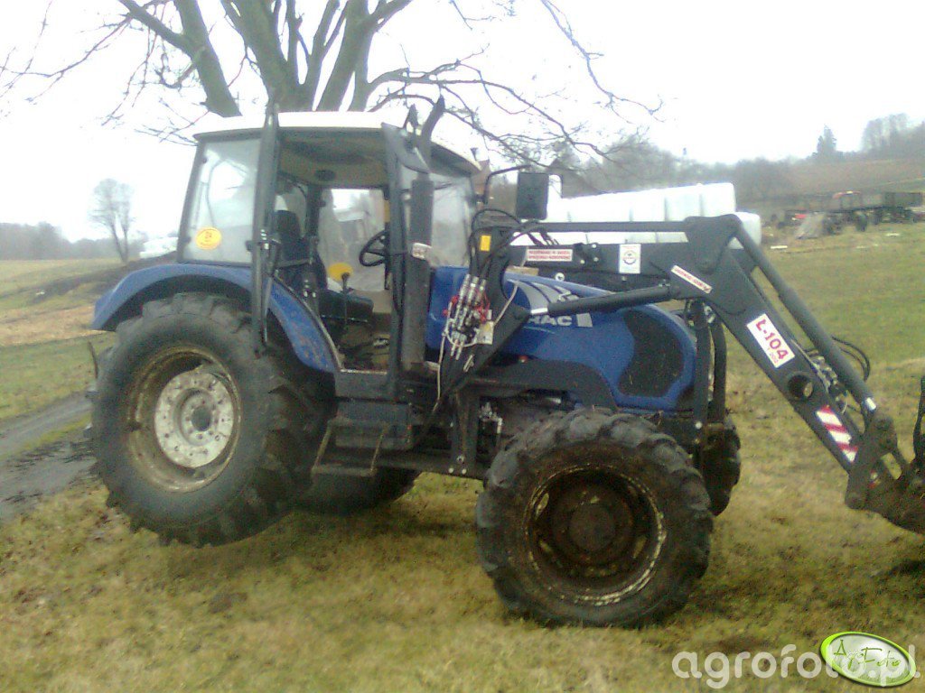 Fotografia traktor Farmtrac 675DT id:392639 - Galeria rolnicza agrofoto