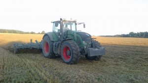 Fendt 927 Vario + gruber Rabewerk Bluebird 6000 K