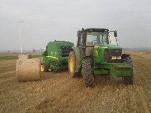 John Deere 6620 Se & JD 842 Prasowanie słomy 4.12.2014