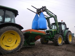 John Deere 6230