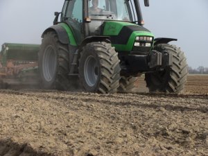 Deutz-Fahr Agrotron 150 + Amazone RPD 300