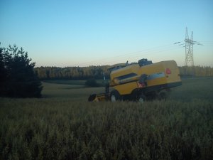 New Holland TC5040