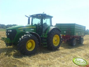 John Deere 7730