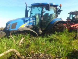 New Holland T6050 Plus