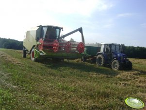 Farmtrac 70 4WD & Claas Avero 240