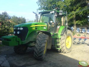 John Deere 7730