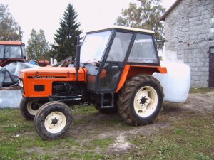 Zetor 6911