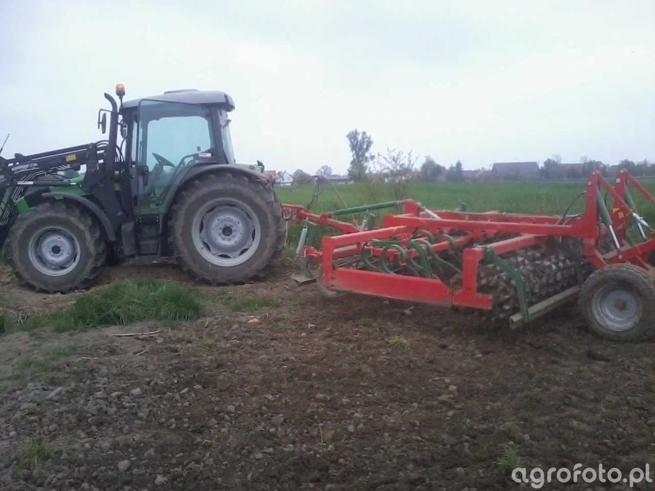 Deutz Fahr Agrofarm 410 & Unia Atlas 4m