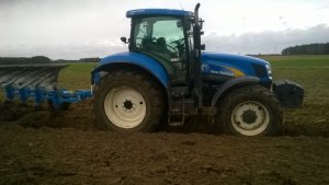 New Holland T6030 RC