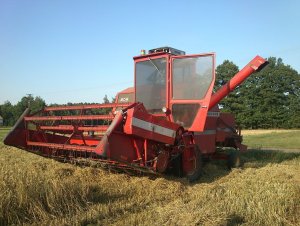 Massey Ferguson 506