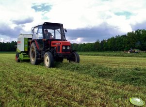 Zetor 7711 + Claas Rollant 255 RC