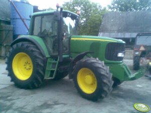 John Deere 6920